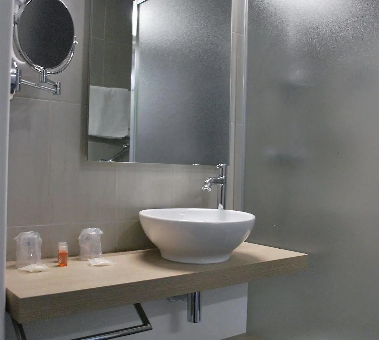 Brit Hotel Cahors - Le Valentre